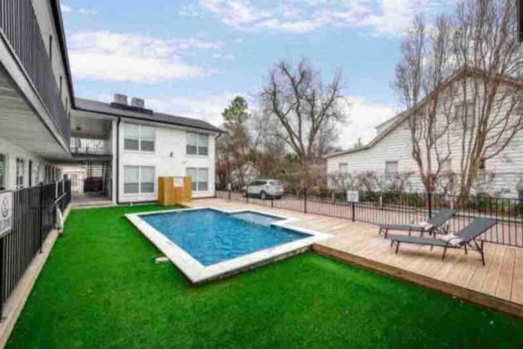 Dallas Boutique Flat + Arboretum Tickets Included Екстериор снимка
