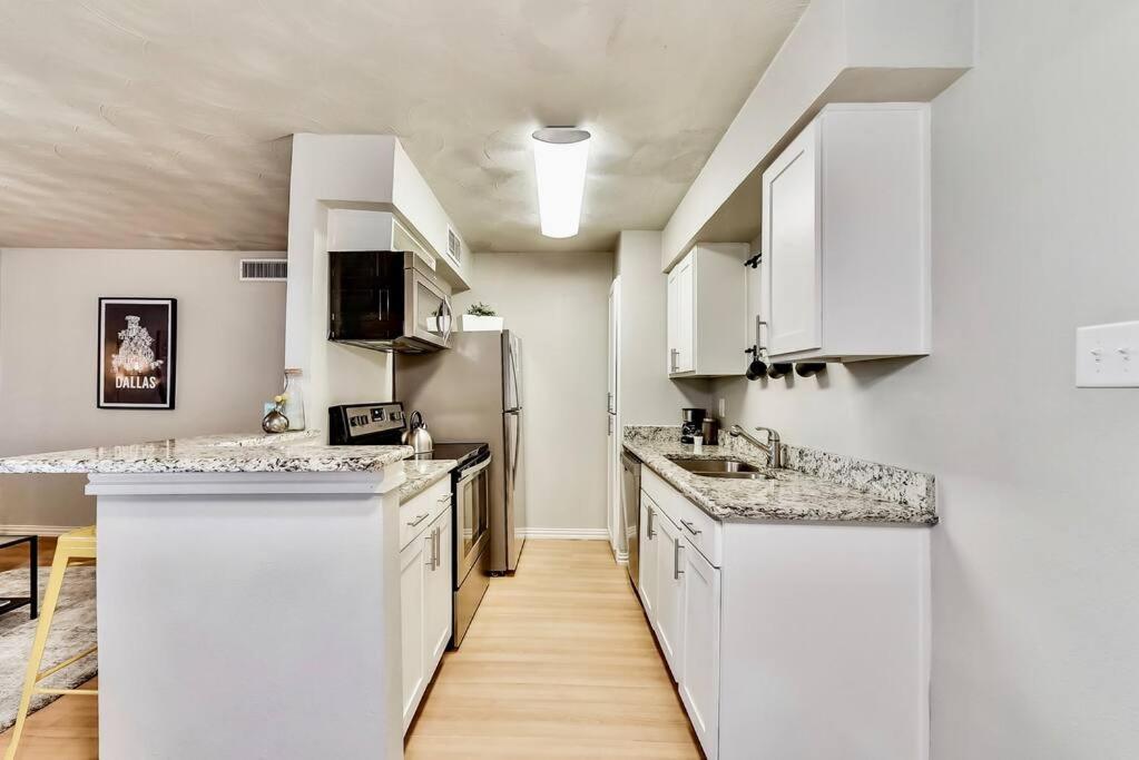 Dallas Boutique Flat + Arboretum Tickets Included Екстериор снимка